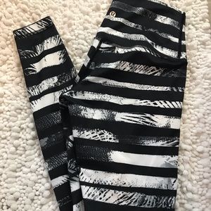 Lulu lemon never been worn